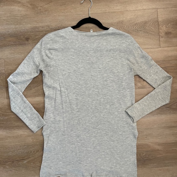 XXS Aritzia Babaton Erin Sweater - Picture 2 of 7